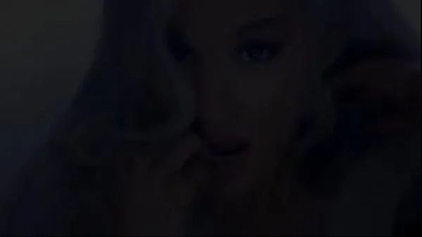 Ariana Grande - Enfoque megaclips nuevos