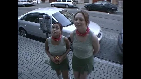 Nieuwe Two girl scouts suck and fuck megaclips