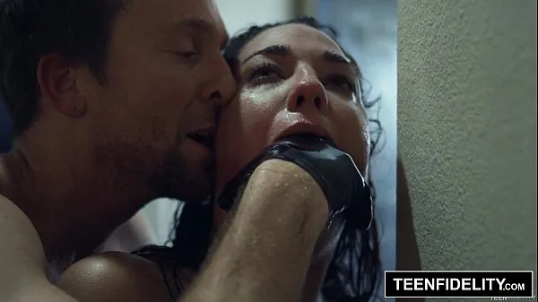 TEENFIDELITY - Amara Romani b. Cara foda-se mega clipes recentes