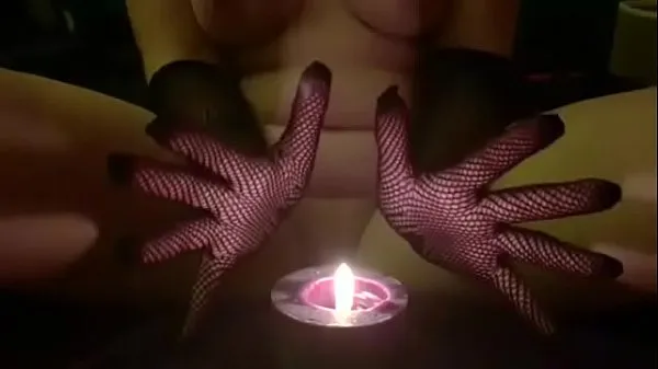 Nuovi pussy rubbing lotion dripping quivering orgasm haloweenmega clip