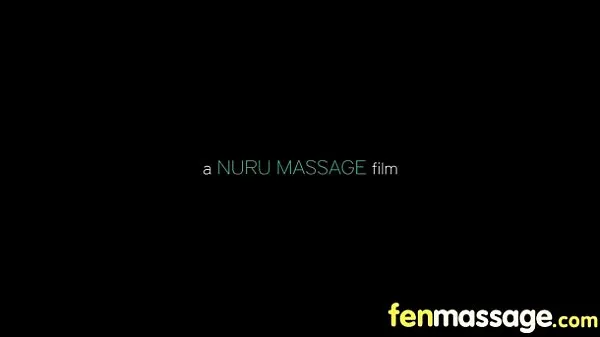 Nuovi Gorgeous teenage massage 1mega clip