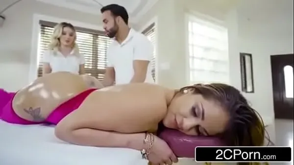 Friske Client Needs More Than A Massage - Bella Rose, Miss Raquel mega klip