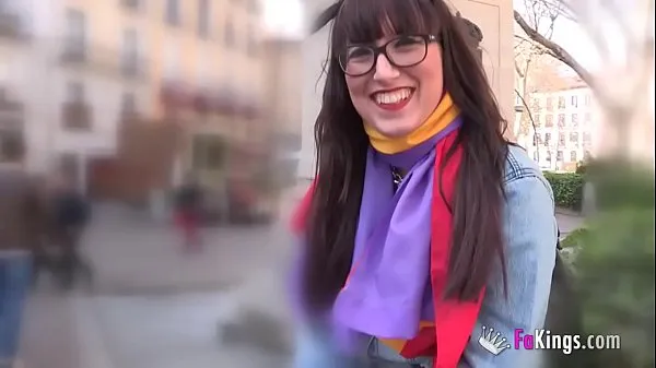 Świeże She's a feminist leftist... but get anally drilled just like any other girl while biting Spanish flag mega klipy