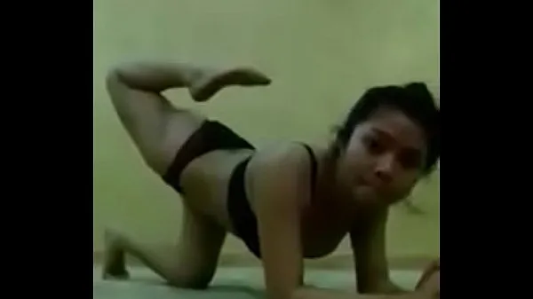 Fresh Pornstar Sheraine Sexy Yoga mega Clips
