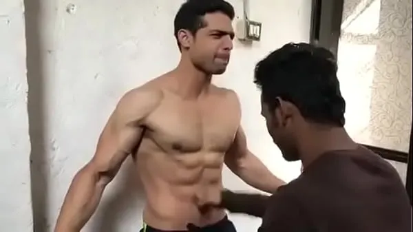 hot guy gut punch مقاطع ضخمة جديدة