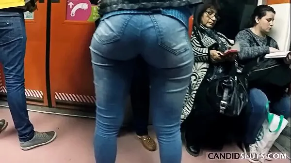 Bunda grande perfeita em jeans super apertados em público - Vídeo CS-081 mega clipes recentes