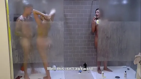 WTF! Abbie C*ck Blocks Chloe And Sam's Naked Shower | Geordie Shore 1605 مقاطع ضخمة جديدة
