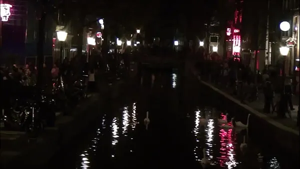 Frische Rotlichtviertel Oudezijds Achterburgwal Amsterdam Niederlande Mega-Clips