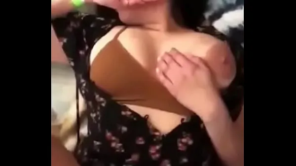 teen girl get fucked hard by her boyfriend and screams from pleasure Klip mega baharu