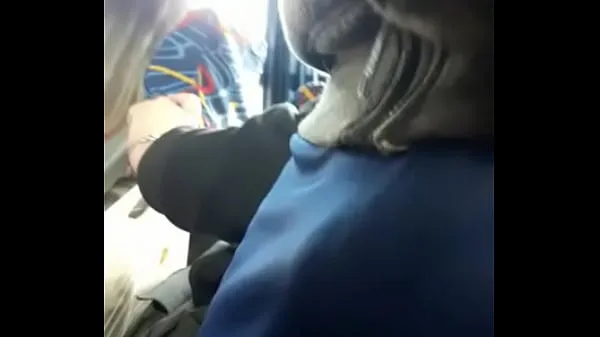 Свежие Bulto en bus мегаклипы