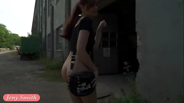 The Lair. Jeny Smith Going naked in an abandoned factory! Erotic with elements of horror (like Area 51 clip lớn mới