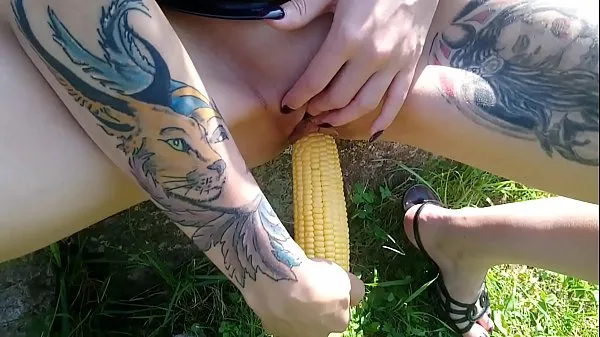 Fresh Lucy Ravenblood fucking pussy with corn in public mega Clips