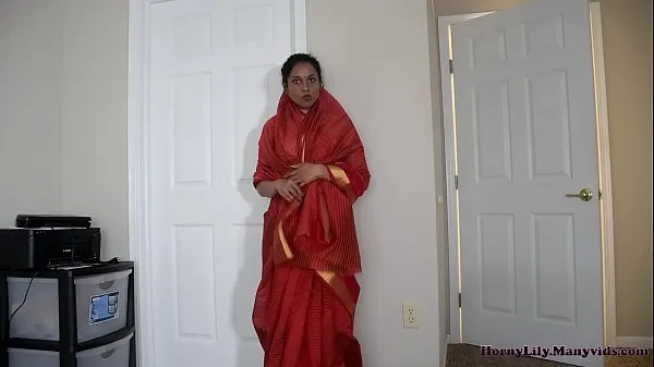 Horny Indian step mother and stepson in law having fun clip lớn mới