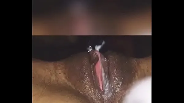 Friss Sexy ebony has an orgasm mega klipek
