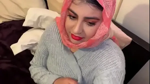 تازہ Arabian beauty doing blowjob میگا کلپس