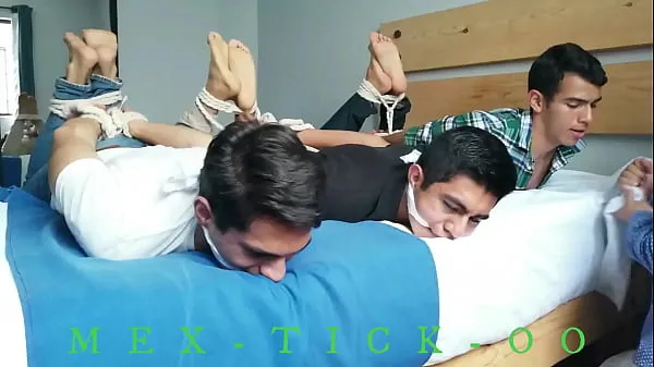 THREE BOYS IN HOGTIED Klip mega baharu