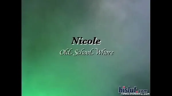 新鲜的 Nicole is a cock slut 超级夹子