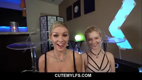 Frische Two blond babes bust a nut for big cock - Kenzie Taylor,Riley Star Mega-Clips