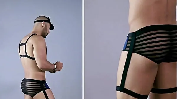 Nouveaux Modèles de policiers sexy méga-clips