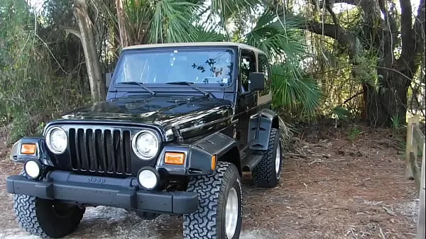 Nye Shooting a load in my Jeep. Voyeur megaklipp