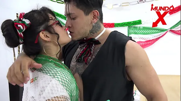 MEXICAN PORN NIGHT clip lớn mới