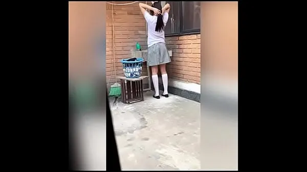 Sveži I Fucked my Cute Neighbor College Girl After Washing Clothes ! Real Homemade Video! Amateur Sex! VOL 2 mega posnetki