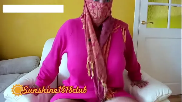 Tuoreet Arabic muslim girl Khalifa webcam live 09.30 megaleikkeet