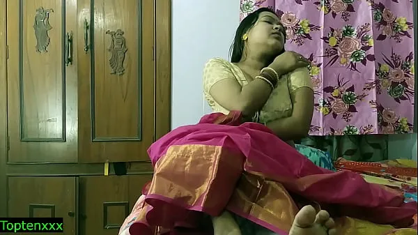Nuovi Indiano sexy bhabhi si eccita per il sesso ma chi la scoperà? guarda fino alla finemega clip