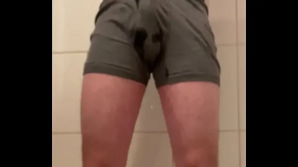 Short Pee in Boxers مقاطع ضخمة جديدة