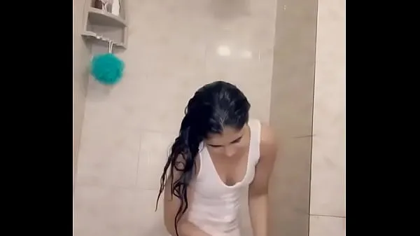 Fresh Beautiful girl shower private mega Clips