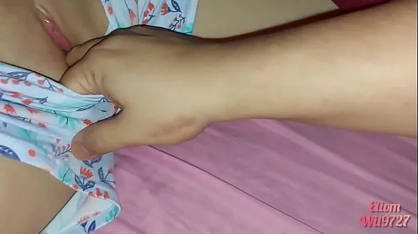 Fresh xxx desi homemade video with my stepsister first time in her bed we do things under the covers mega Clips