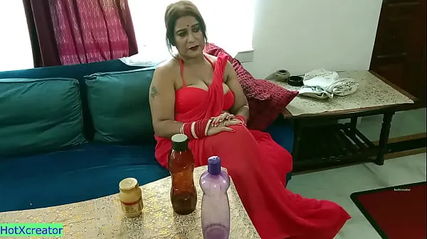 Fresh Indian hot beautiful madam enjoying real hardcore sex! Best Viral sex mega Clips