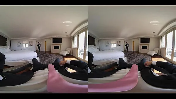Nouveaux Get married thanks to VR Bangers méga-clips