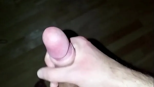 Nuovi masturbazione amatoriale e sperma e molto sperma sul pavimentomega clip