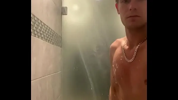 Fresh Taking a gym shower - because I’m so dirty mega Clips