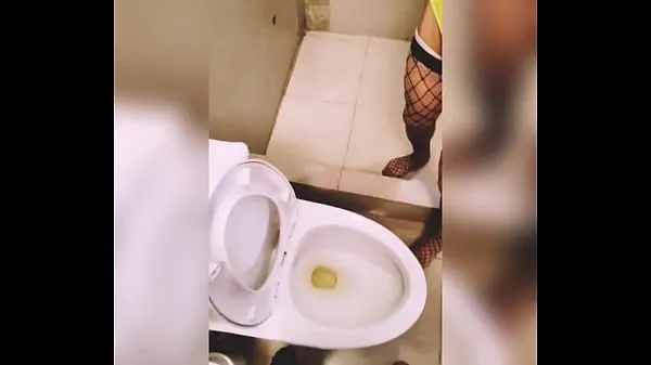 Fresh Piss$fetice* pissed on the face by Slut mega Clips