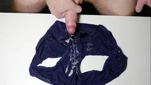 Sveži Cum Covered Panties mega posnetki